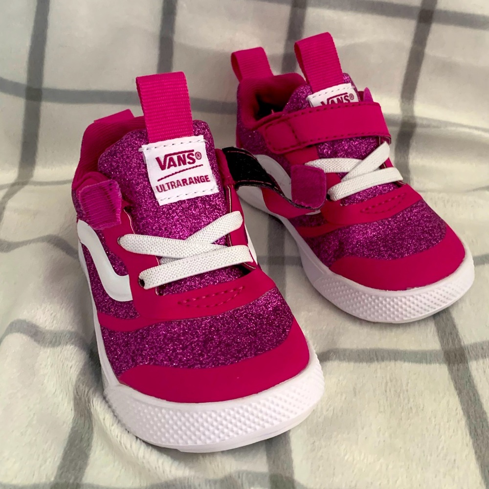 NWOT Vans Toddler Ultrarange Sneakers Glitter Pink